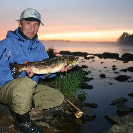 Hotelli Kainuu Kuhmo Buitenkant foto